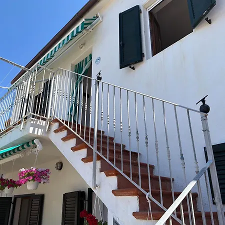 Casa Bellavista - Argonautivacanze * Pomonte (Livorno)